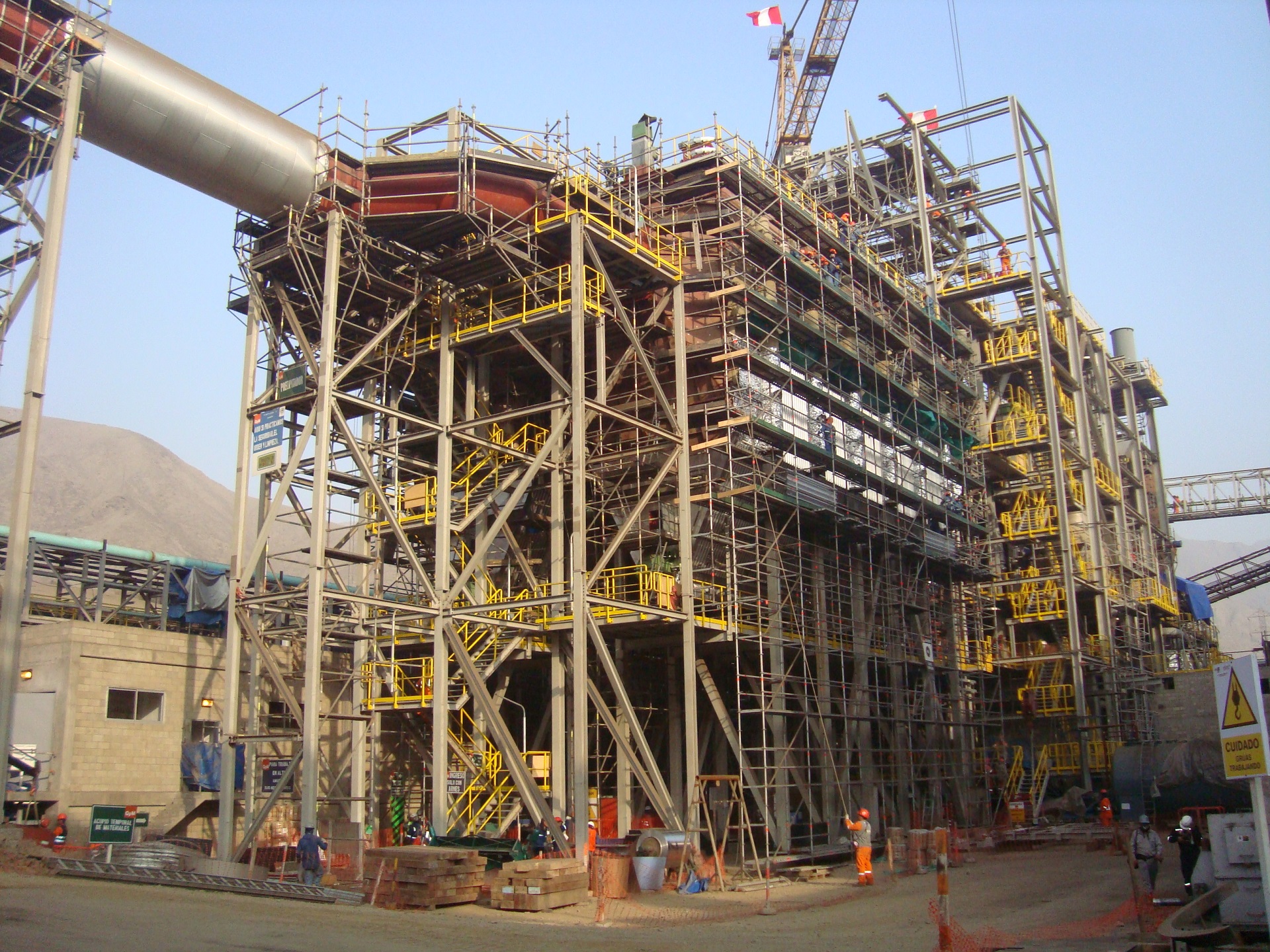 Morelco: Refinería de Zinc de Cajamarquilla, proyecto para Votorantim Metais, en Chosica, Lima, Perú